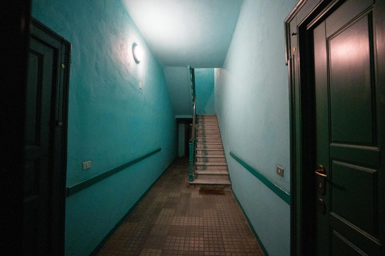 Intero Appartamento A ペーロ エクステリア 写真